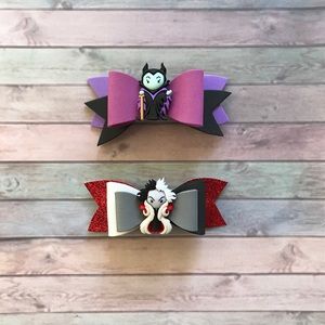 Handmade 3 1/2 inches bows. $5 EACH